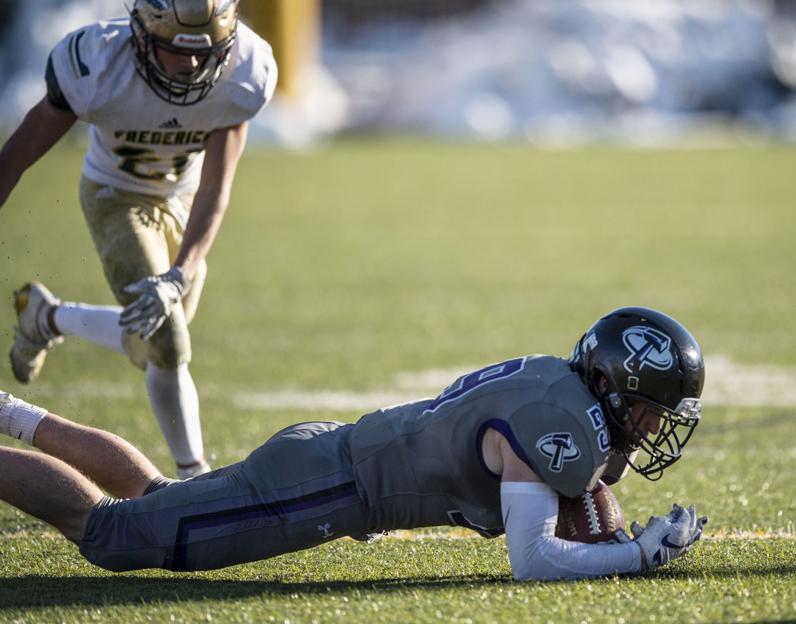 112419-s3-dc-football 05.jpg